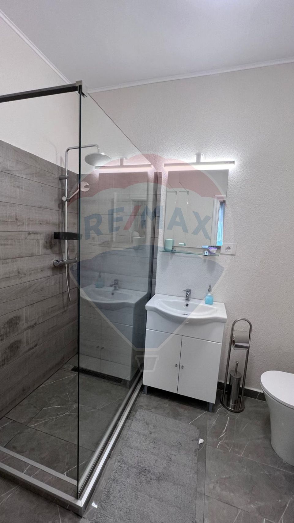 2 room Apartment for rent