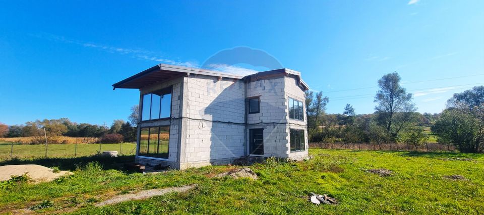 DE VANZARE Casă modernă cu etaj și dotări premium – Copalnic