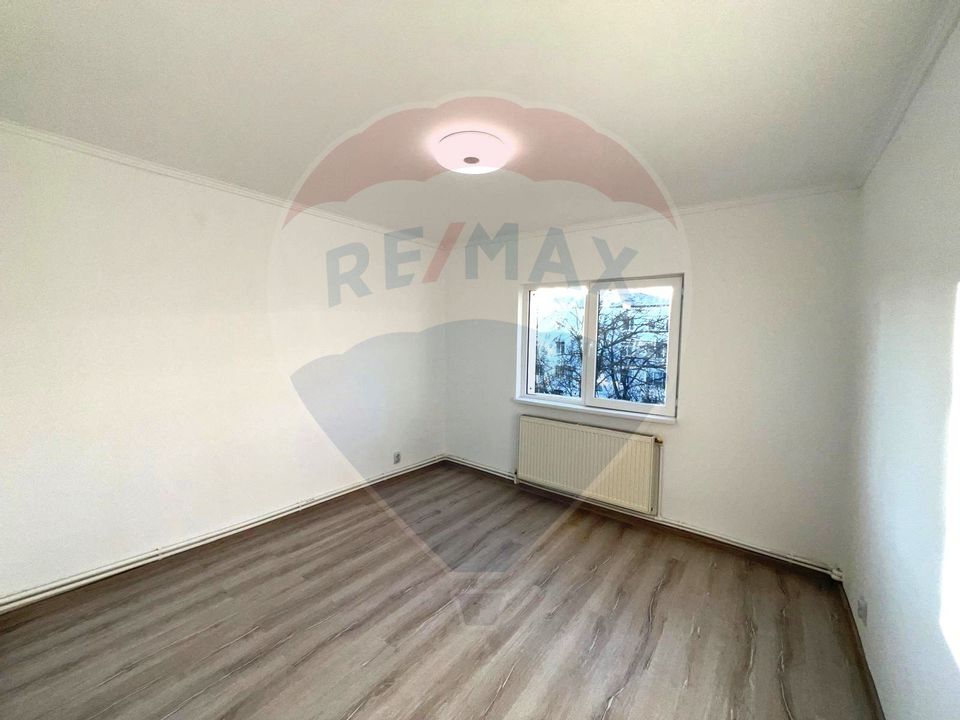 3 room Apartment for sale, Narcisa area