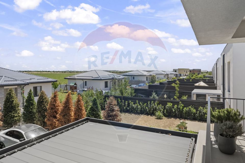 Villa 4 rooms, 202 sqm usable, Corbeanca, complex with swimming pool