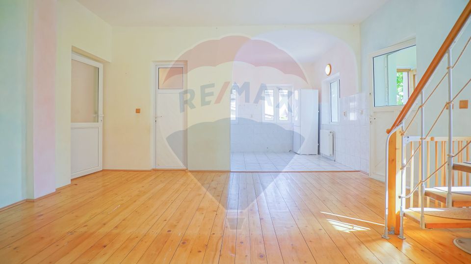 Casa de inchiriat-Centrul Civic, Brasov