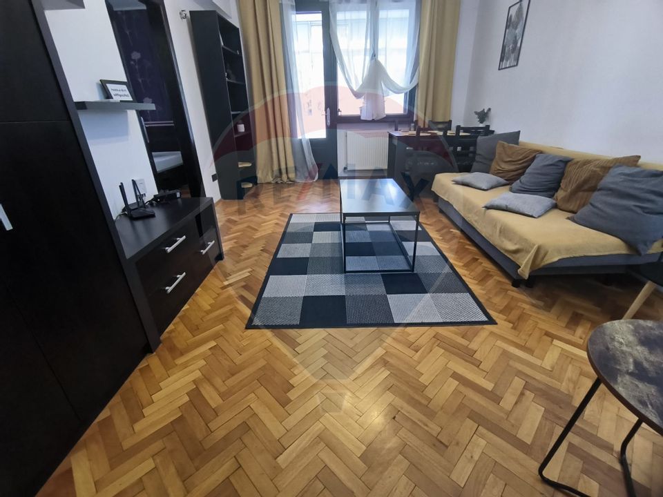 2 room Apartment for rent, Central area