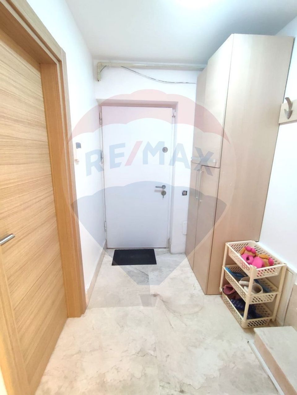 Vilă de Închiriat în 'Jasmin Garden'– Complex cu Piscină | P+2E |