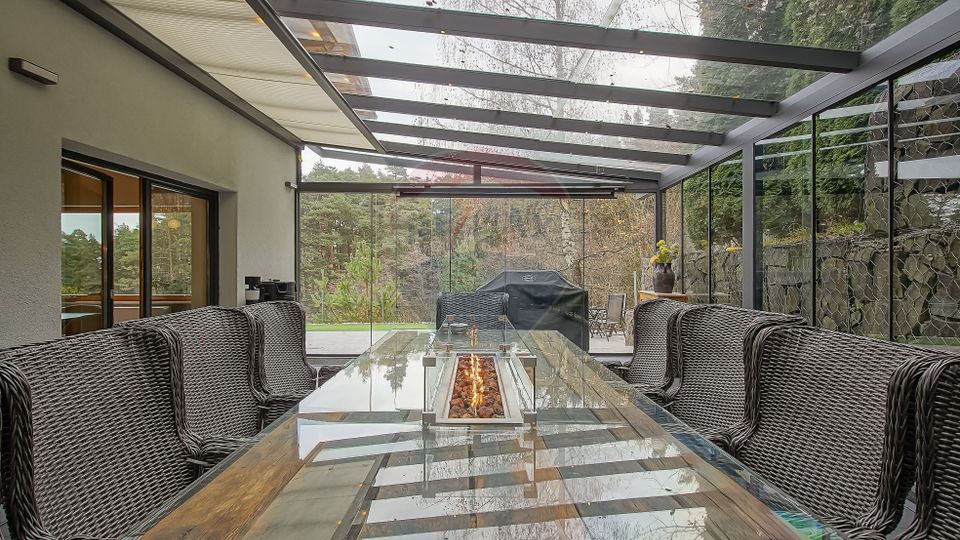 Vila moderna cu vedere spre padure Poiana Angelescu