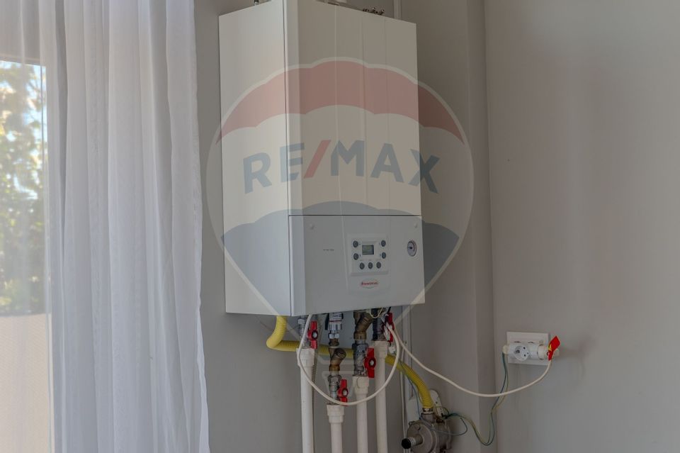 Casă individuală P+1+M mobilată, utilată - Dragomirești Deal