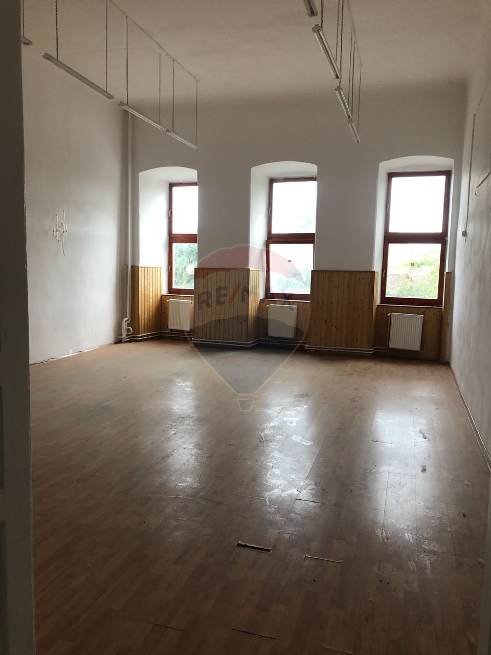 510sq.m Office Space for rent, Ultracentral area