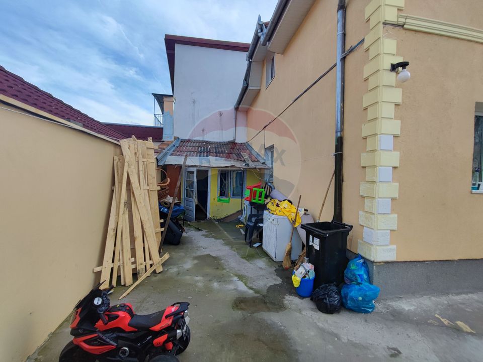 5 room House / Villa for sale, Central area