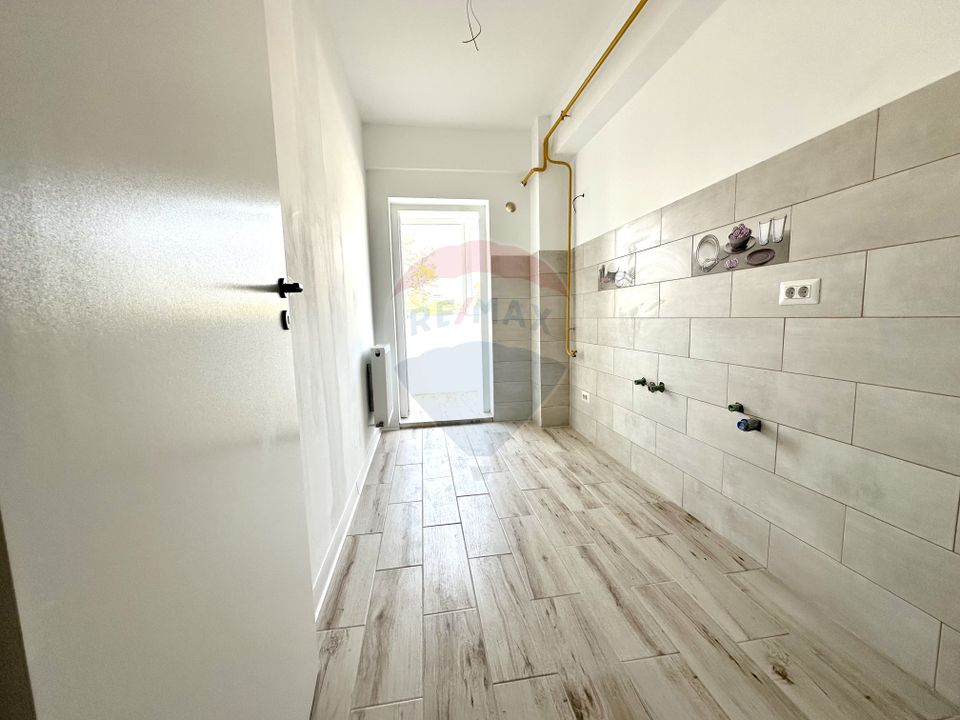 2 room Apartment for sale, Est area