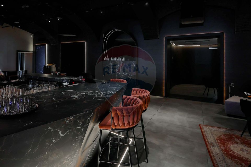 409sq.m Commercial Space for sale, Ultracentral area