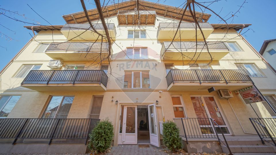 REZERVAT -  Apartament cu 3 camere, de vânzare, Râșnov - Comision 0%