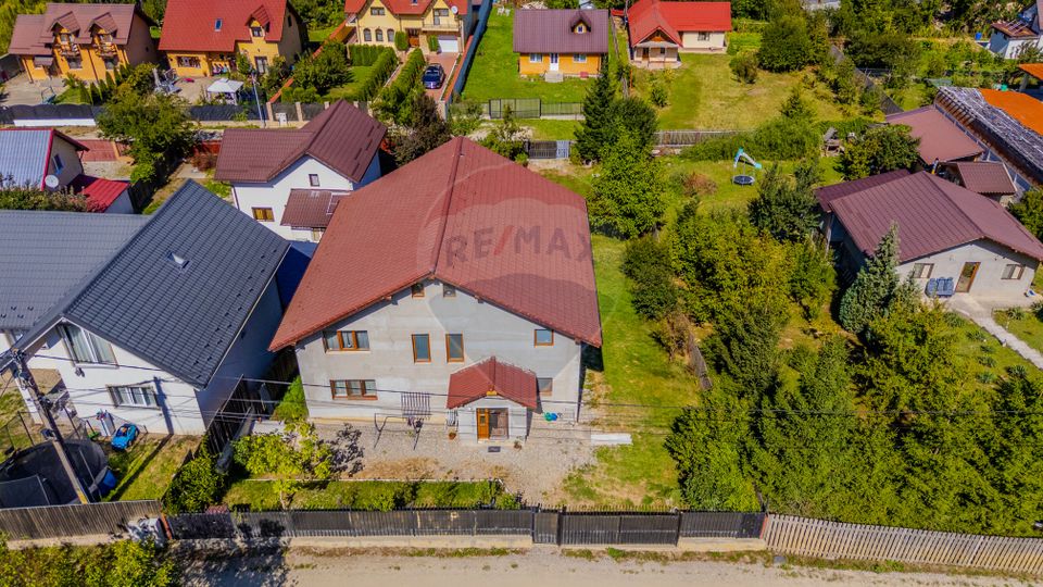 VILĂ DE POVESTE | 300mp utili | în inima naturii | OPORTUNITATE