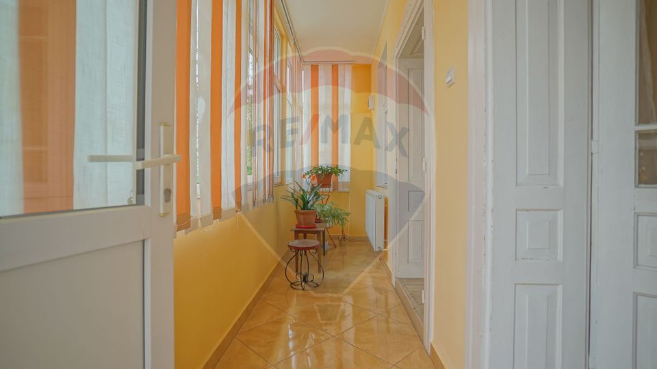 5 room House / Villa for sale