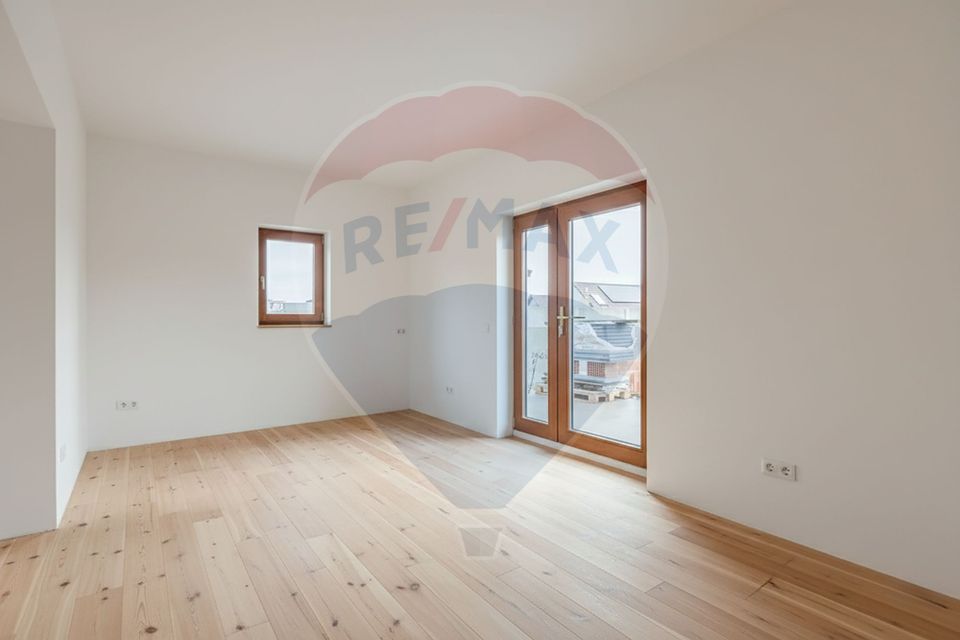 Casă / Vilă cu 3 camere de vânzare