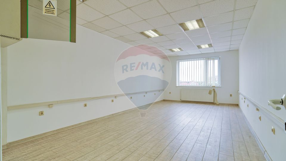 165sq.m Office Space for rent, Ultracentral area