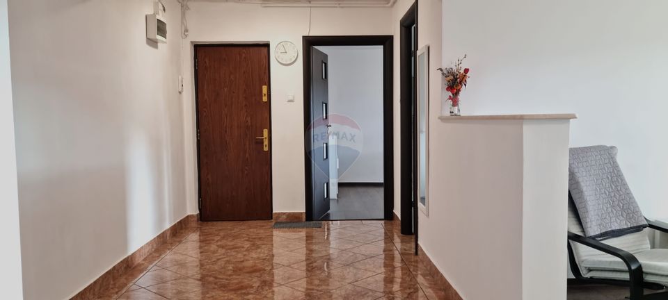 Apartament 3 camere de închirat - Zonă centrală Codlea – Comision 0%