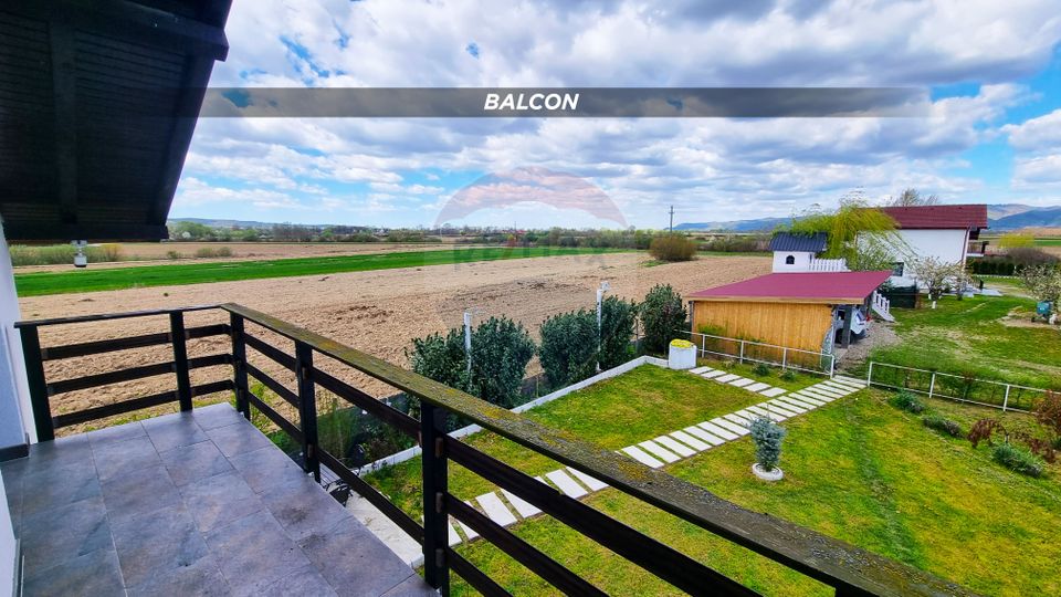 5 room House / Villa for sale