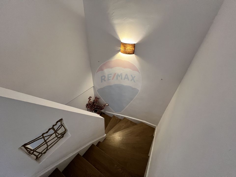 4 room House / Villa for sale
