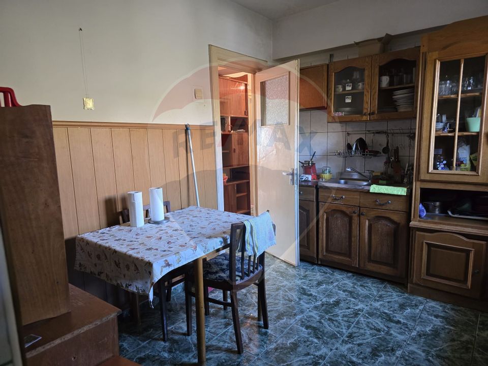 3 room Apartment for sale, Calea Bucuresti area