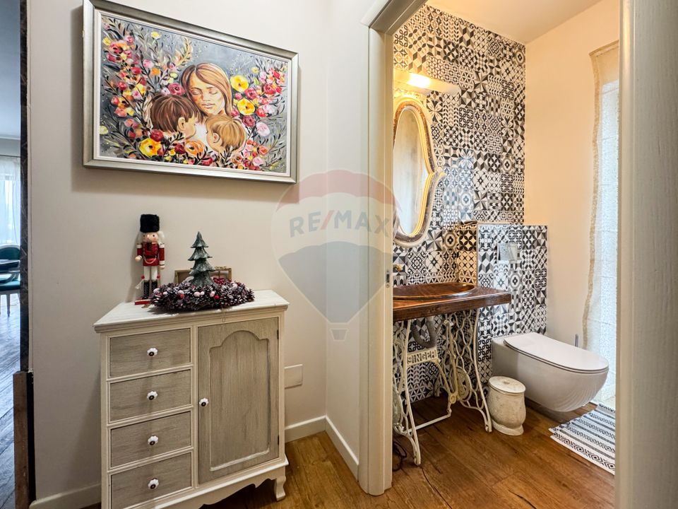 8 room House / Villa for sale, Gruia area