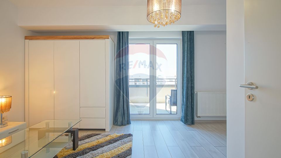 3 room Apartment for rent, Tractorul area