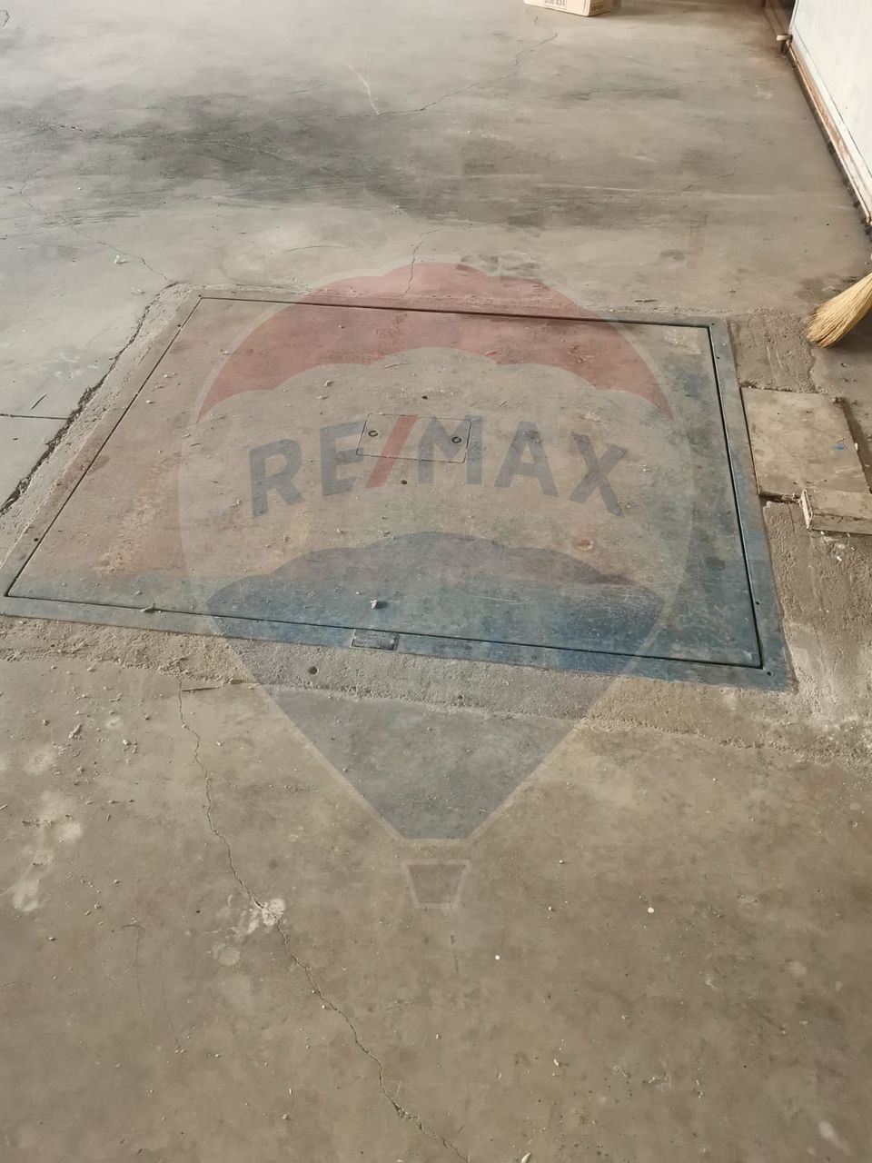 300sq.m Industrial Space for rent, Gradiste area