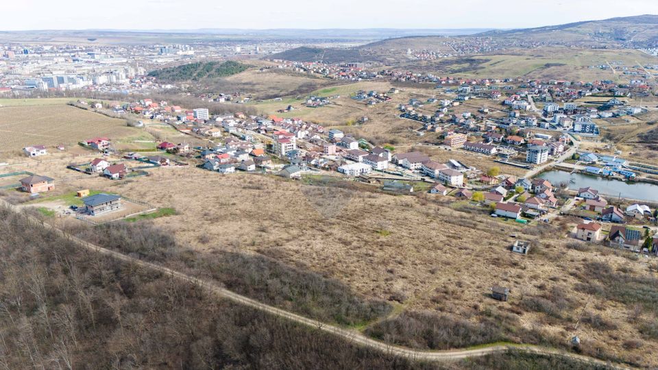 Teren 1,424mp Hlincea / Strada LILIACULUI