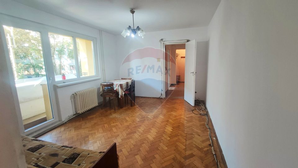 Apartament de vânzare 3 camere, etaj 1 , Manastur!