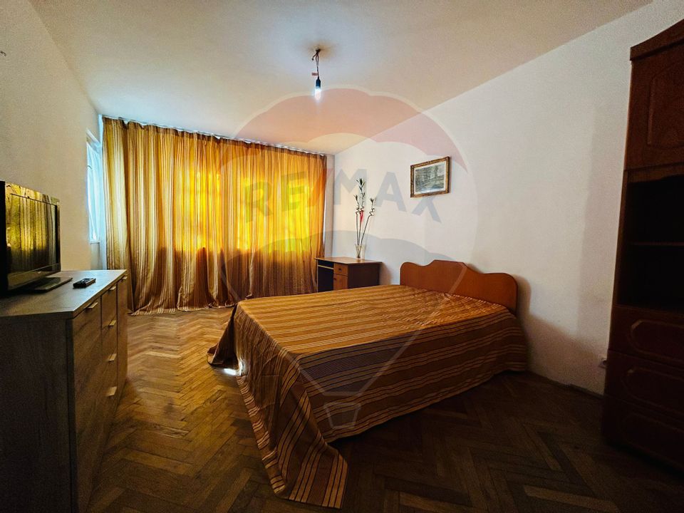 4 room Apartment for rent, Valea Rosie area