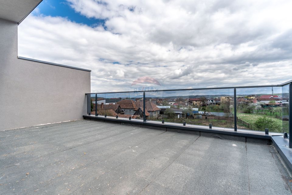 Duplex 5 camere, 60mp terase, zona linistita, comision 0