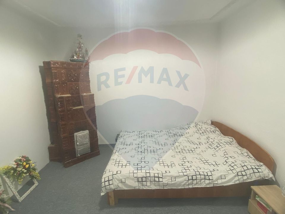 5 room House / Villa for sale, Central area