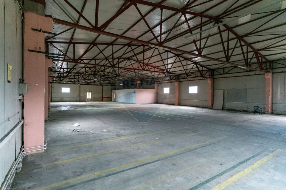 683sq.m Industrial Space for rent, Exterior Est area