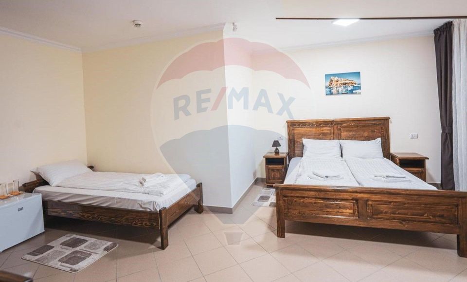 15 room Hotel / Pension for sale
