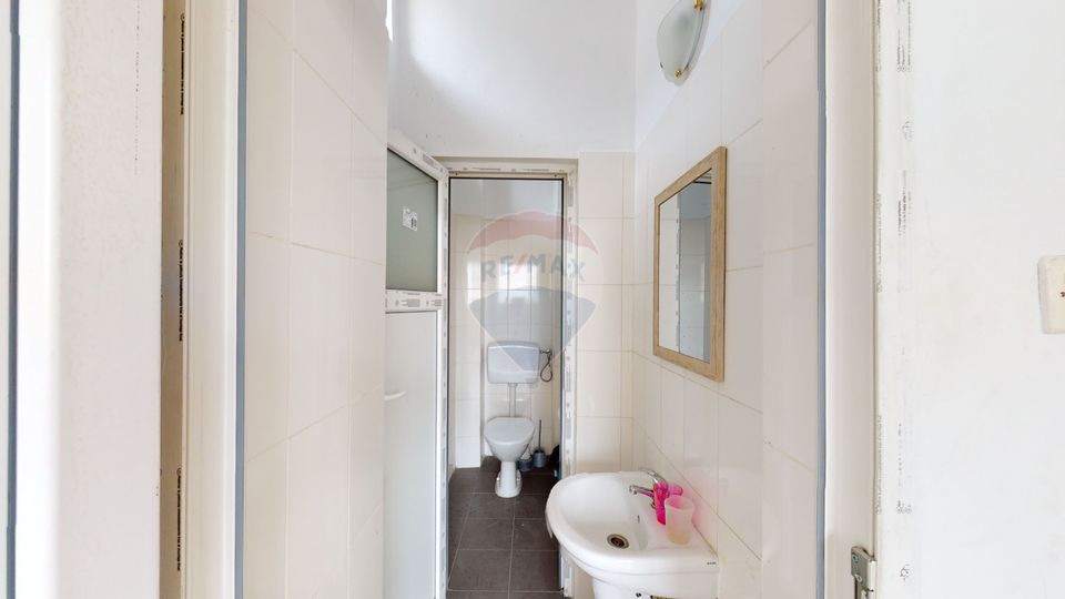 Commercial space ground floor Bucurestii Noi / Straulesti Metro