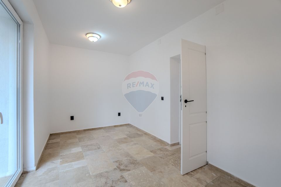 51sq.m Office Space for sale, Centrul Istoric area