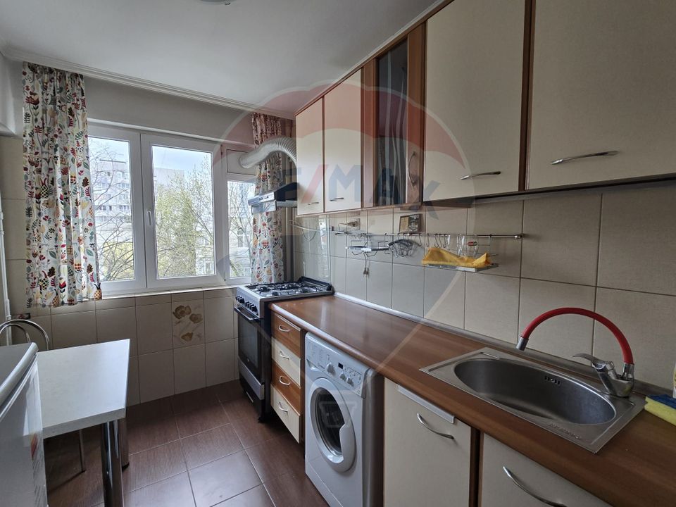 DE INCHIRIAT Apartament cu 2 camere în zona Pajura