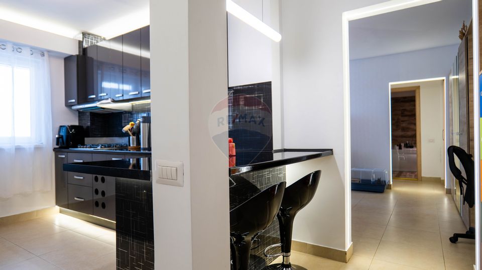 Vanzare apartament 2 camere,  renovat, zona Titan - Parcul Teilor