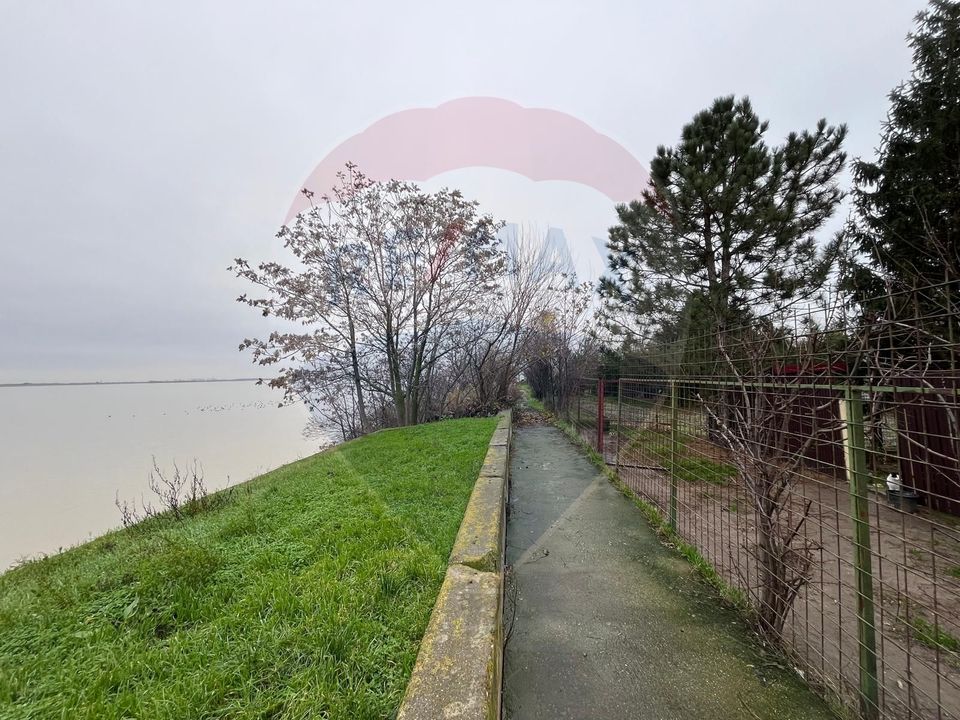 Land 1427 sqm - for sale in Mihailesti near Lake Arges