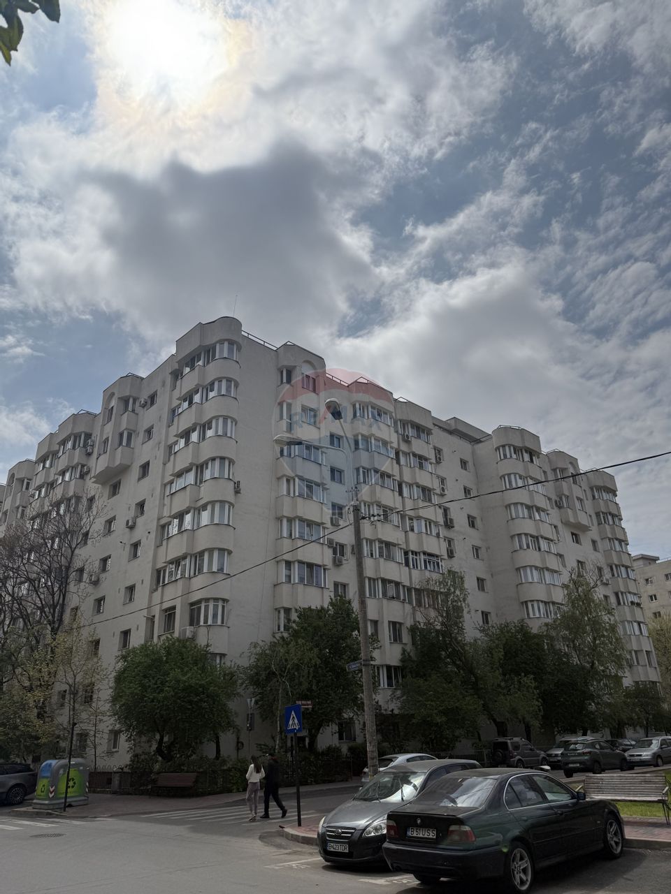 De vanzare Apartament 3 camere zona Octavian Goga-Nerva Traian