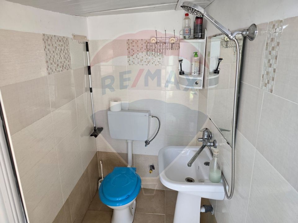 Casă / Vilă cu 4 camere de vânzare în zona Central