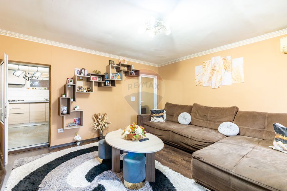 Casa 4 camere de vanzare| renovata | Chitila 4 camere | teren 295 mp