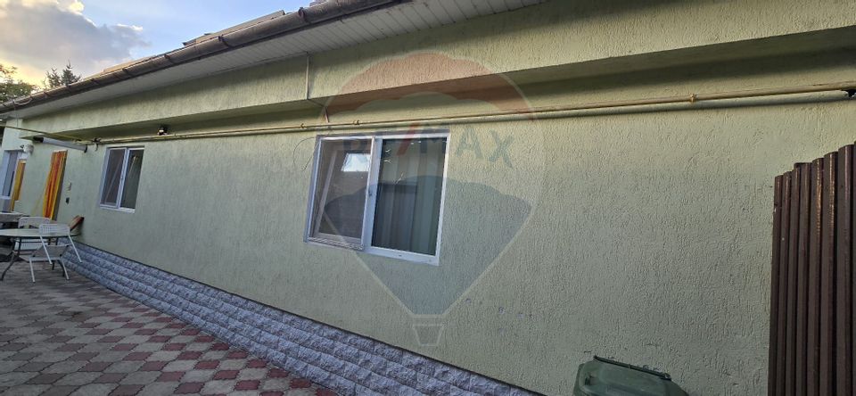 10 room Hotel / Pension for sale, Sud-Vest area