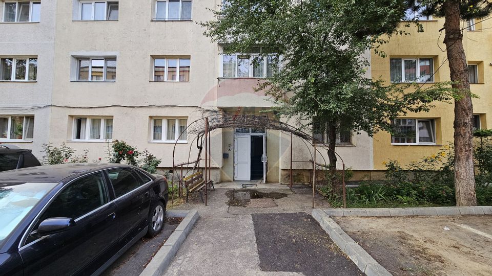 Apartament decomandat cu 2 camere în zona Burdujeni