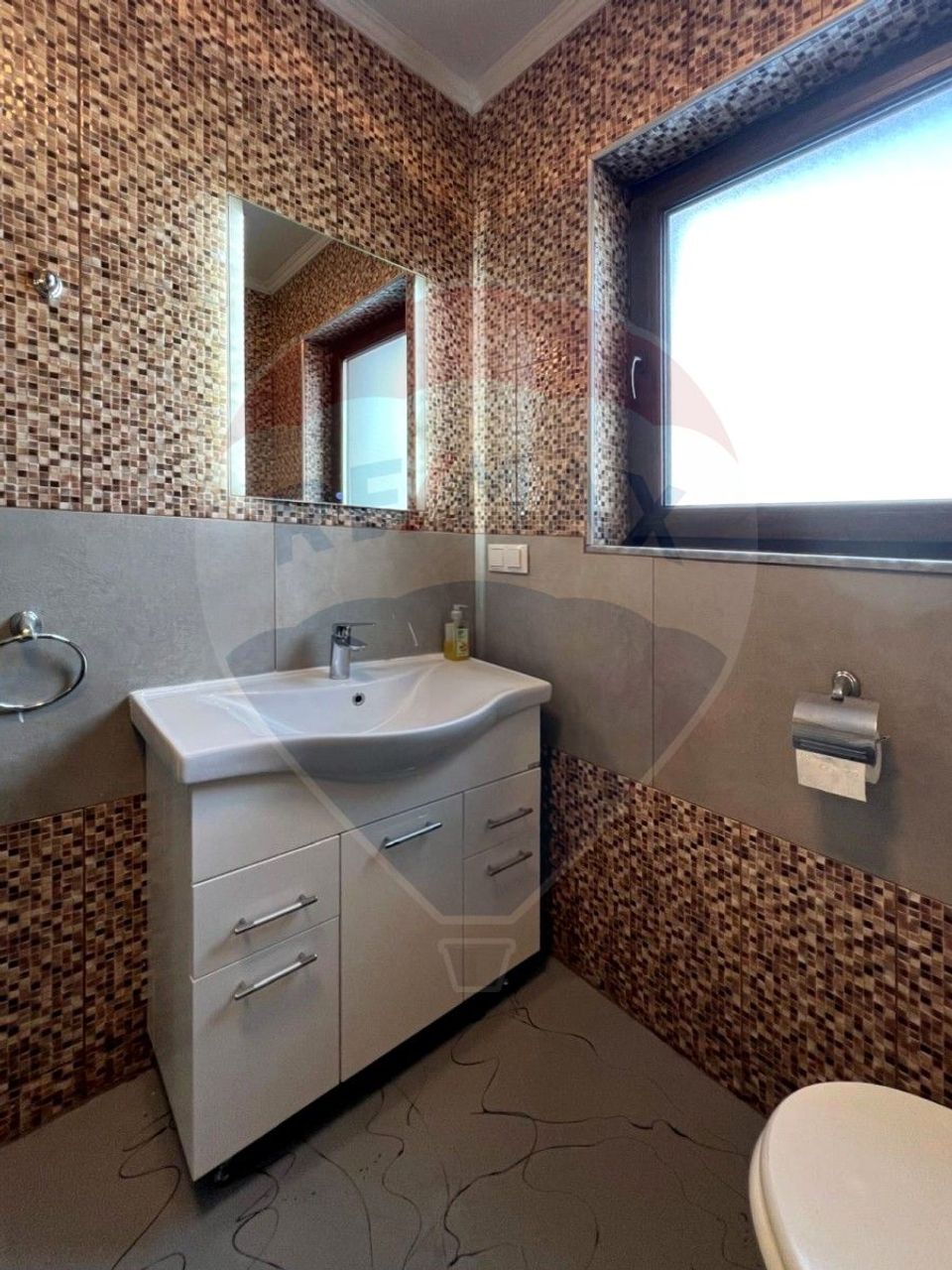 5 room House / Villa for rent, Borhanci area