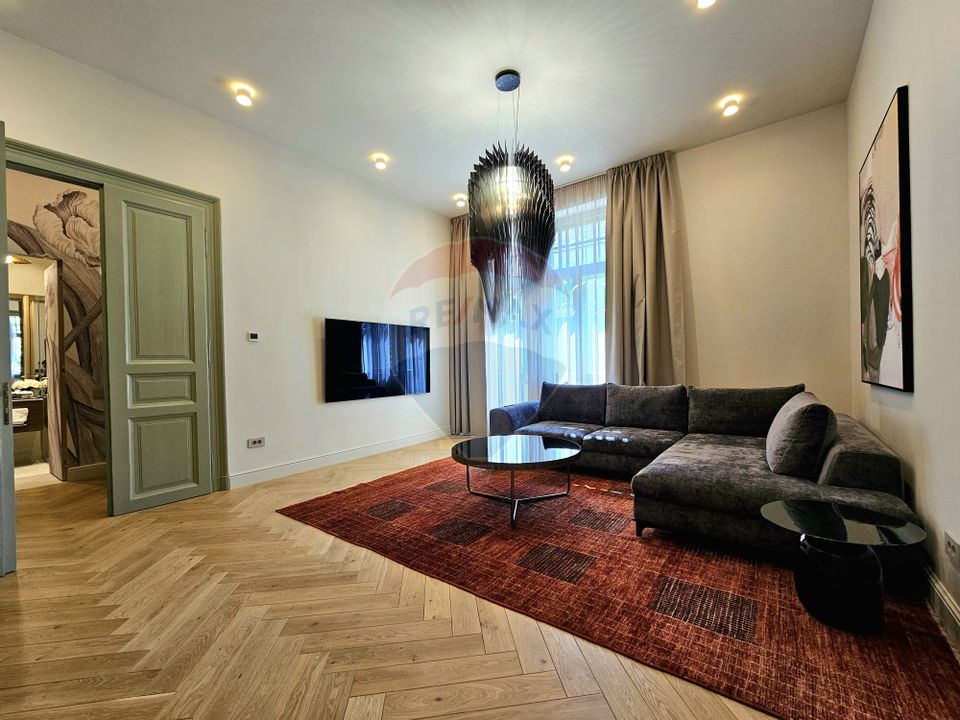 Apartament ULTRAFINISAT cu 2 camere, parcare de închiriat Ultracentral