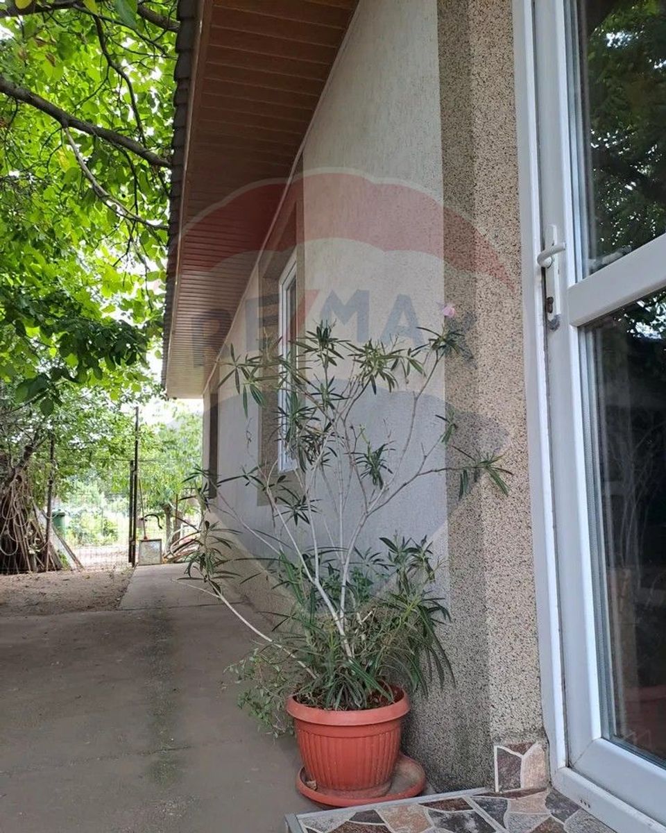 6 room House / Villa for sale, Sud area