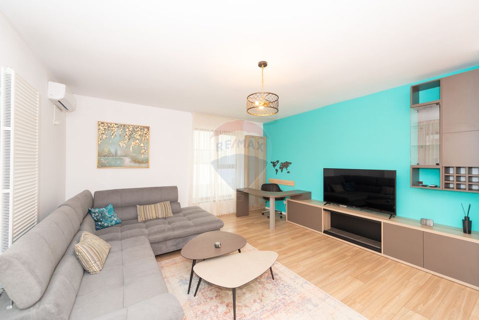 Apartament 3 camere 82 mp Pipera Plaza de inchiriat cu parcare inclusa