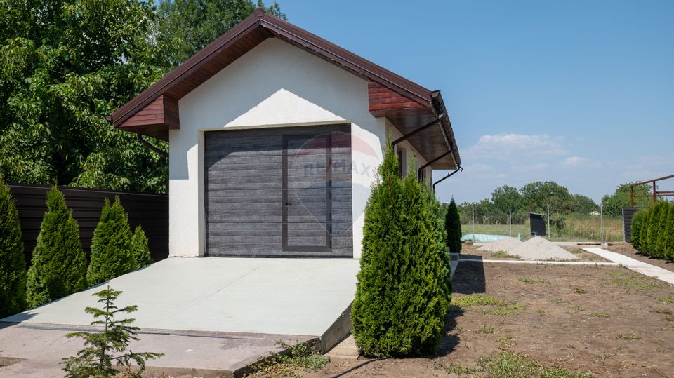 Vanzare Vila de Lux - Oază de Eleganță și Confort, Piscina, Giurgiu