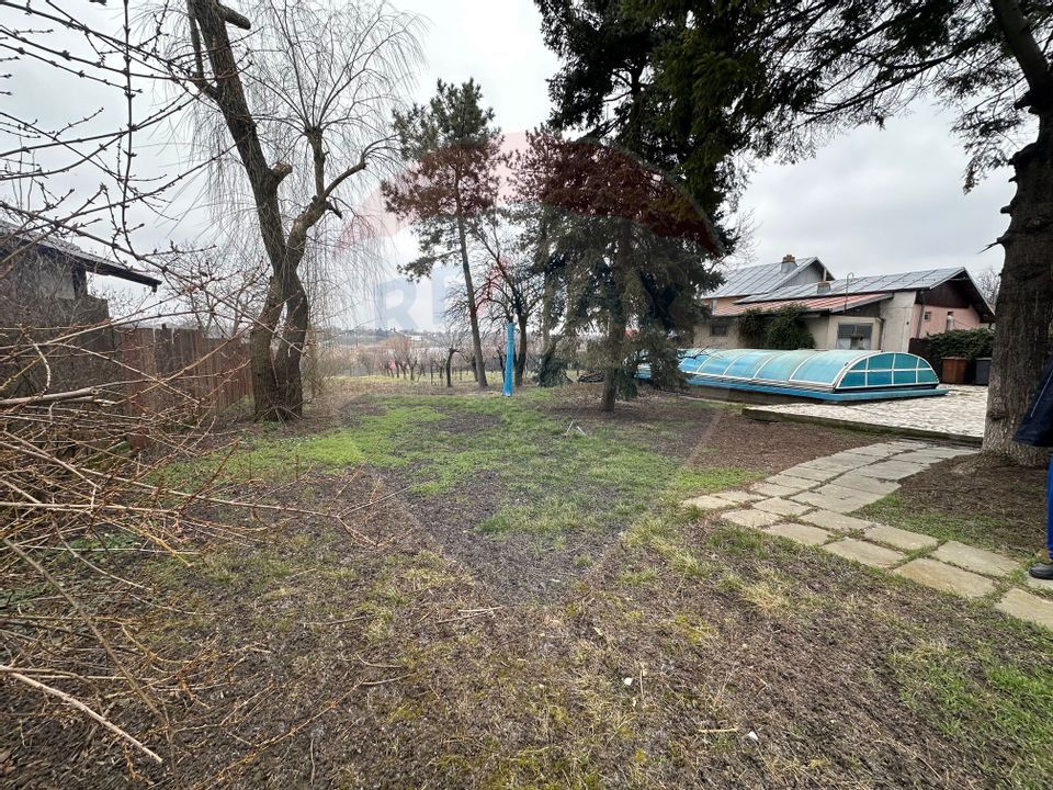 6 room House / Villa for sale