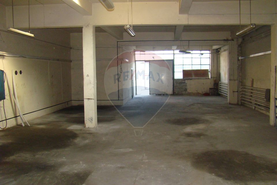 216sq.m Industrial Space for rent