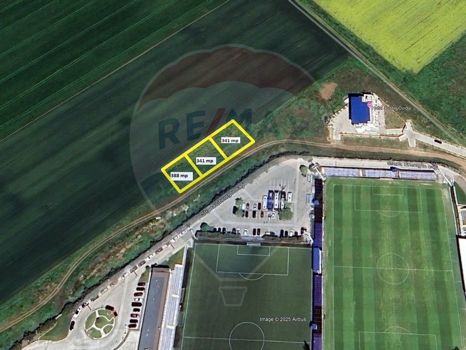 Teren de vanzare 1,070 mp Ovidiu / Academia Hagi